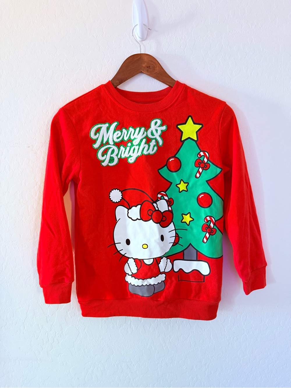 Hello Kitty Sanrio Merry &‎ Bright Christmas Sweatshirt Red Size M